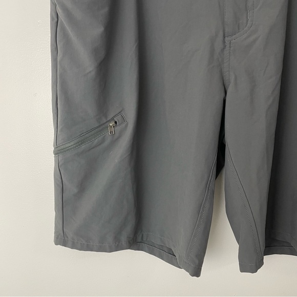 Patagonia Men’s Quandary Gray Shorts Size 38 Outdoor Hiking Athletic - Picture 2 of 8